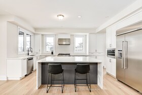 117 Stoneleigh Dr, Grey County, Ontario , MLS #X11994929 , Image - 1