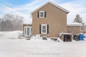381 Main Street E, Grey County, ON , MLS #X11994958 , Image - 1