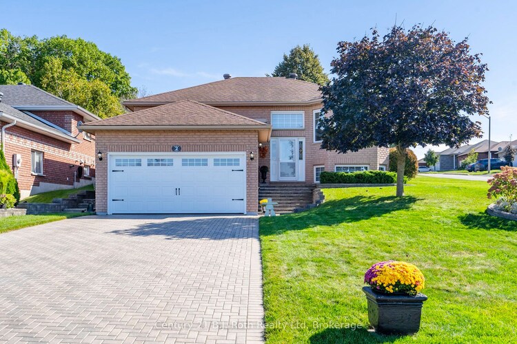 2 Charles Street, Penetanguishene, ON, Penetanguishene