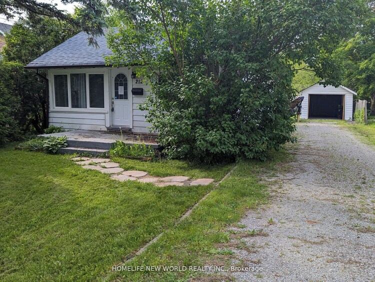 212 Elm Avenue, Georgina, ON, Keswick South