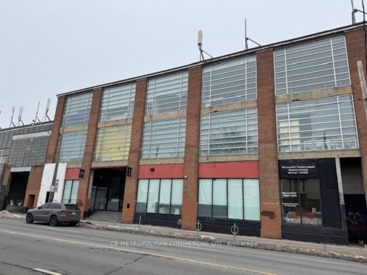 950 Dupont St, Toronto, Ontario, Dovercourt-Wallace Emerson-Junction