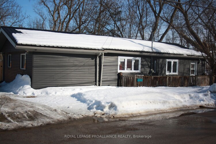 59 Frank Street, Belleville, ON, Belleville Ward