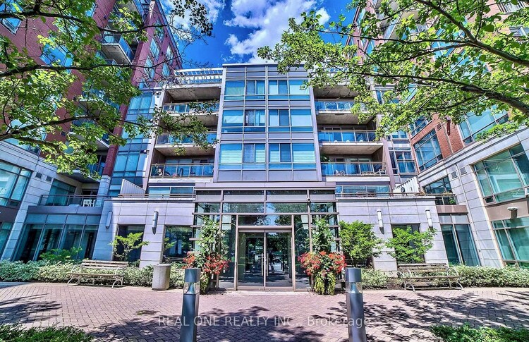 500 Queens Quay W, Toronto, Ontario, Waterfront Communities C1