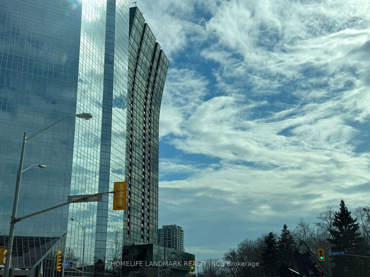 11 Bogert Avenue, Toronto, ON, Lansing-Westgate