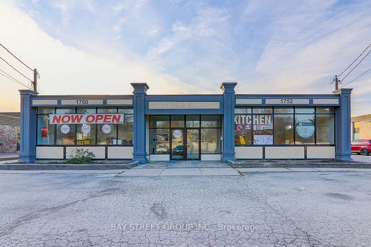 1752 Midland Ave, Toronto, Ontario, Dorset Park