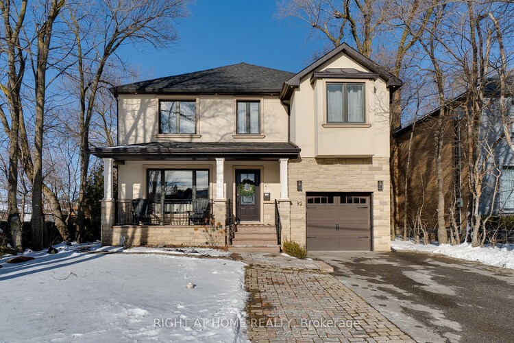 92 Ridgevale Drive, Toronto, ON, Englemount-Lawrence