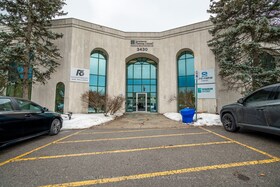 3430 South Service Rd, Halton, Ontario , MLS #W12005416 , Image - 1