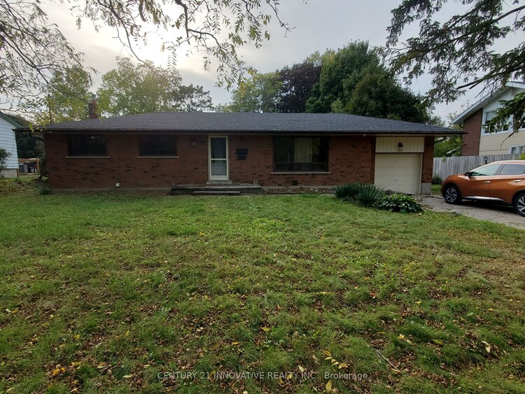 1986 Liverpool Road, Pickering, ON, Liverpool