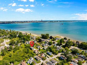 40 Parkview Ave, Niagara, Ontario , MLS #X12005898 , Image - 1