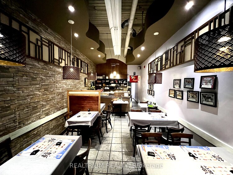 7010 Warden Avenue, Markham, ON, Milliken Mills West