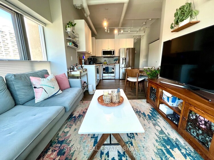 2 Fieldway Rd, Toronto, Ontario, Islington-City Centre West