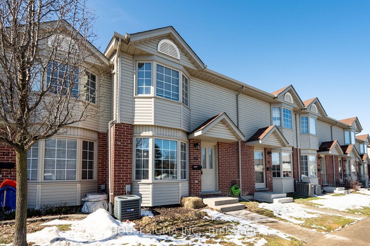 151 Martinet Ave, London, Ontario, East I