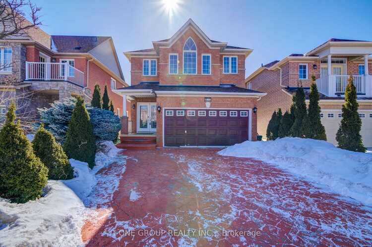 49 Norwood Avenue, Vaughan, ON, Maple