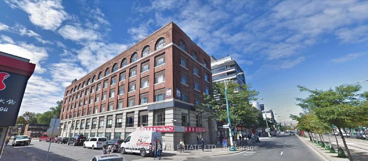 260 Spadina Avenue, Toronto, ON, Kensington-Chinatown