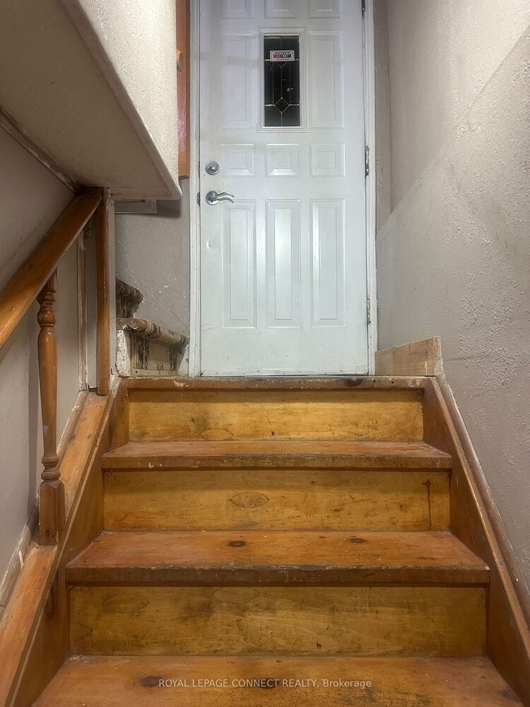 25 Ninth St, Toronto, Ontario, New Toronto