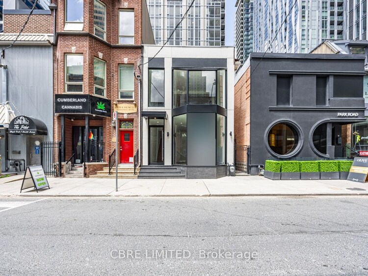 18 Cumberland St, Toronto, Ontario, Annex