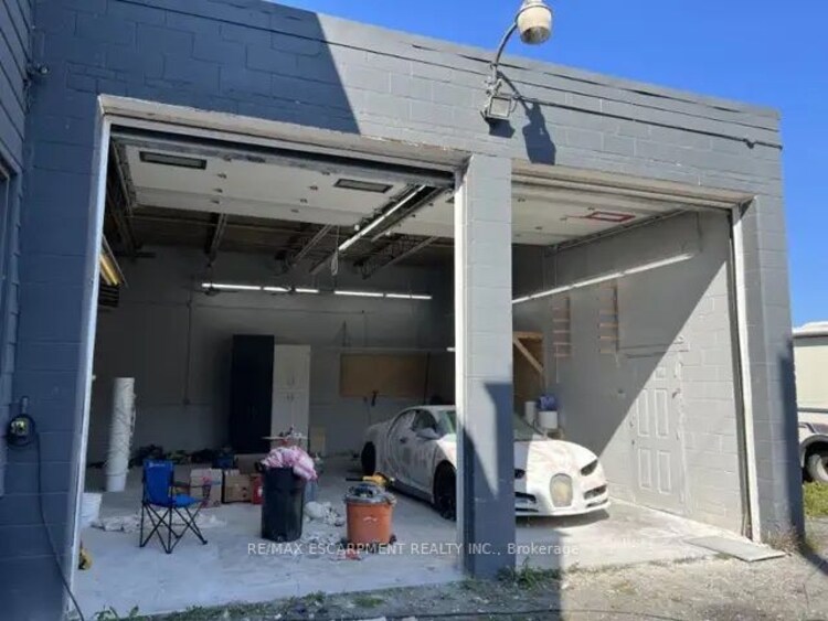 1451 HIGHWAY 8, Hamilton, Ontario, Fruitland