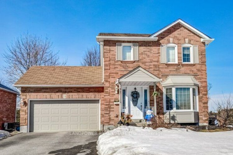 174 King Street, East Gwillimbury, ON, Mt Albert