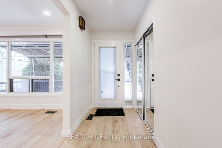 1519 Ogden Avenue, Mississauga, ON, Lakeview