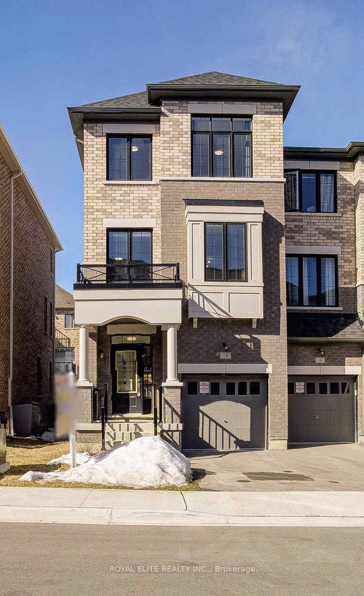 18 Kingfisher Way, Whitby, ON, Lynde Creek