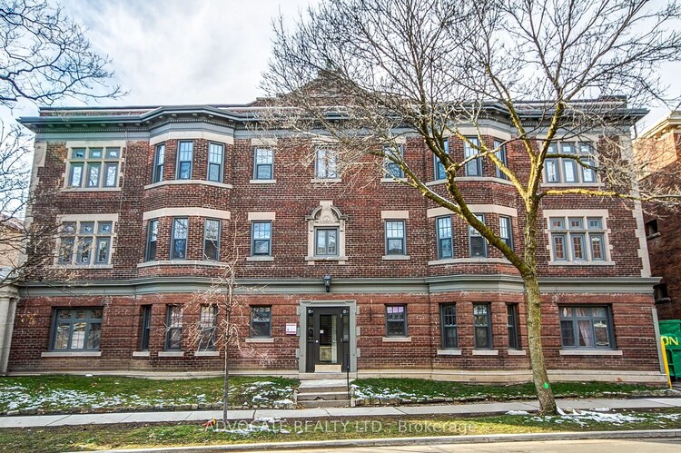 48 Lawton Boulevard, Toronto, ON, Yonge-St. Clair