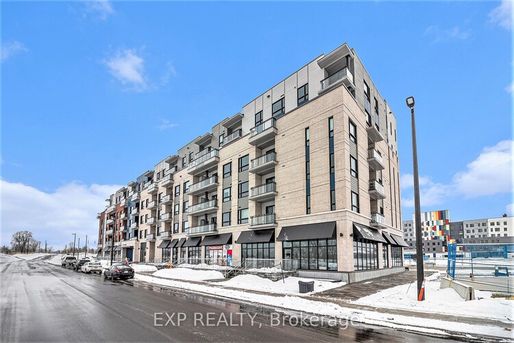 393 CODD'S Rd, Manor Park - Cardinal Glen and Area, Ontario, 3104 - CFB Rockcliffe and Area