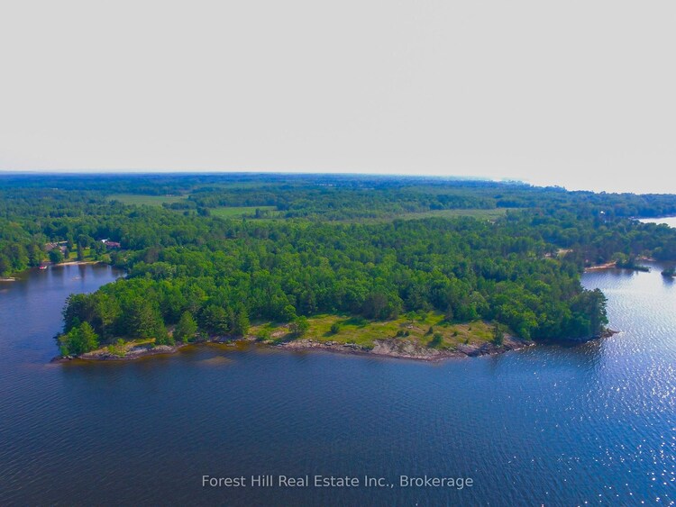 672 Tillicum Bay Road, Callander, ON, Callander