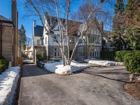 90 Old Forest Hill Rd, Toronto, Ontario