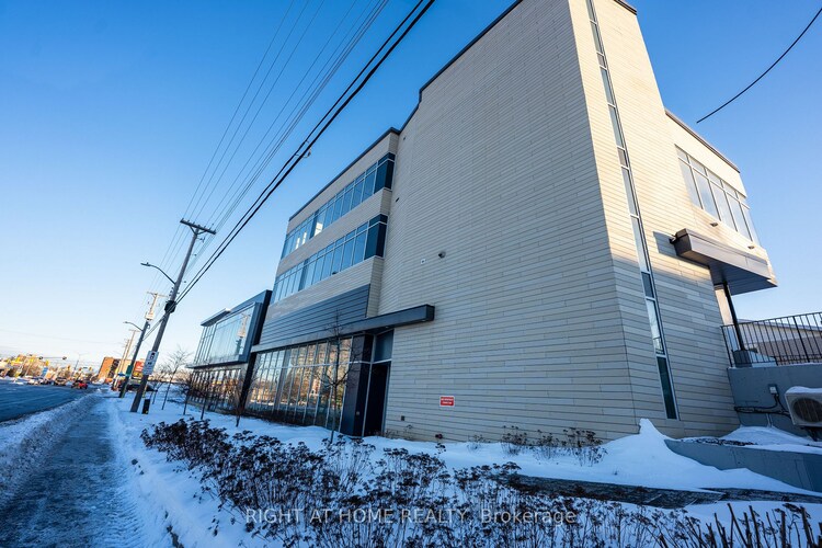 1637 Bank St, Hunt Club - South Keys and Area, Ontario, 3801 - Ridgemont