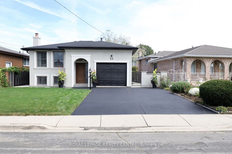 55 Flora Dr, Hamilton, Ontario, Greenford
