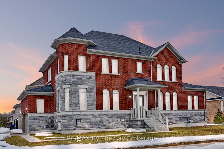 52 Pearl Street, Wasaga Beach, ON, Wasaga Beach