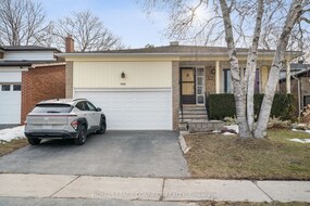 103 Briarscross Blvd, Toronto, Ontario