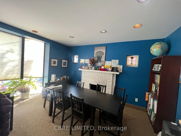 8 Lawton Blvd, Toronto, Ontario, Yonge-St. Clair