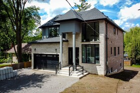 653 Mohawk Road, Hamilton, ON , MLS #X12021286 , Image - 1