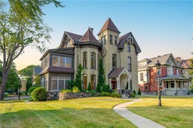 536 Queens Avenue, Middlesex, ON , MLS #40546169 , Image - 1