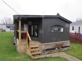 198 Springbank Drive, Middlesex, ON , MLS #40562594 , Image - 1