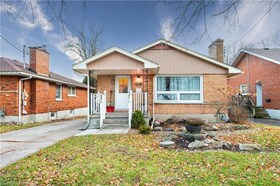 621 Ross Street, Middlesex, ON , MLS #40589061 , Image - 1