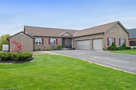 10 Hillview Drive, Middlesex, ON , MLS #40584567 , Image - 1