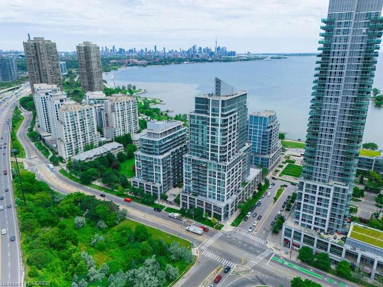 2121 Lakeshore Boulevard W, W06, ON, Mimico