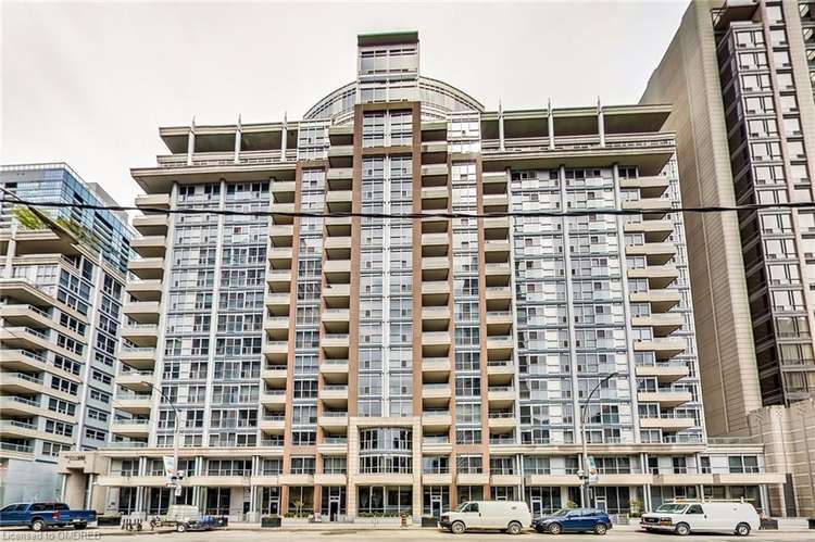 250 Wellington Street W, C01, ON, Waterfront Communities C1