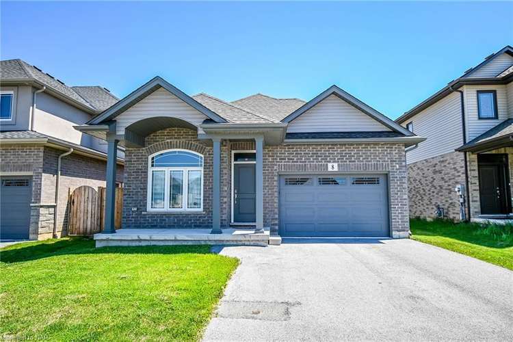 8 Berkshire Drive, St. Catharines, ON, 