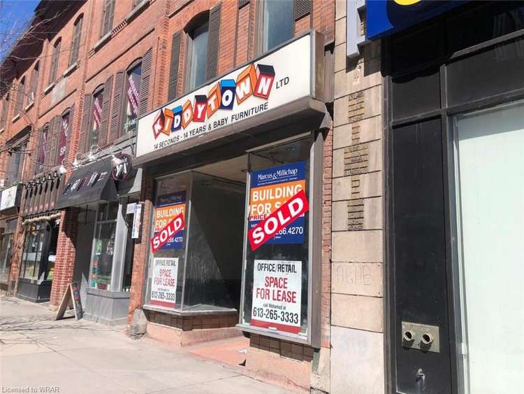 157 Bank Street, Ottawa, ON, Centretown