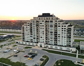 260 Villagewalk Boulevard, Middlesex, ON , MLS #40578442 , Image - 1