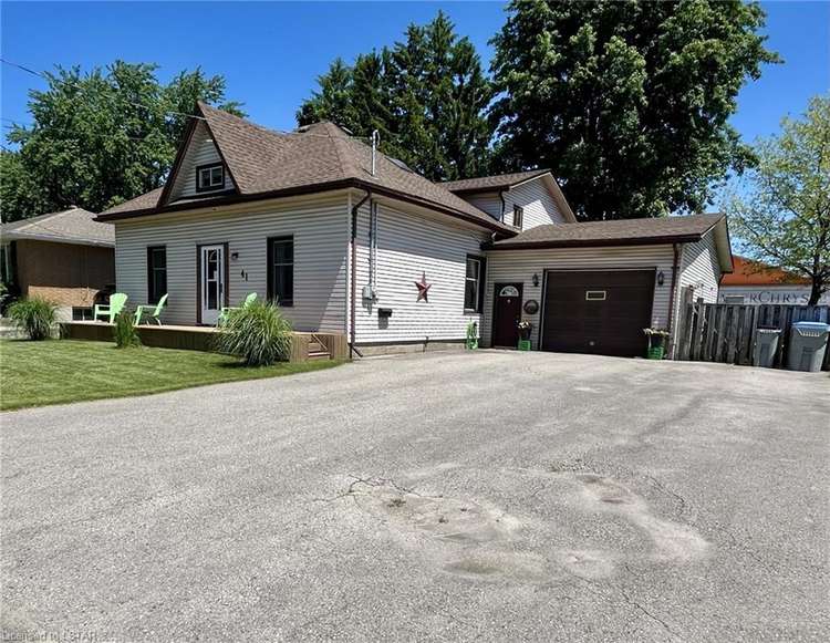 41 Queen Street, Strathroy-Caradoc, ON, 