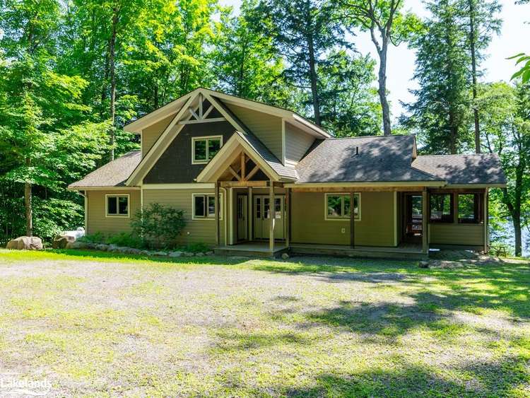 1086 Brackenrig Road, Muskoka Lakes, ON, 