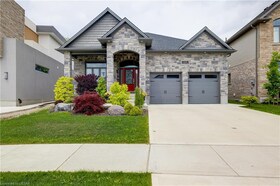 2426 Red Thorne Avenue, Middlesex, ON , MLS #40562838 , Image - 1