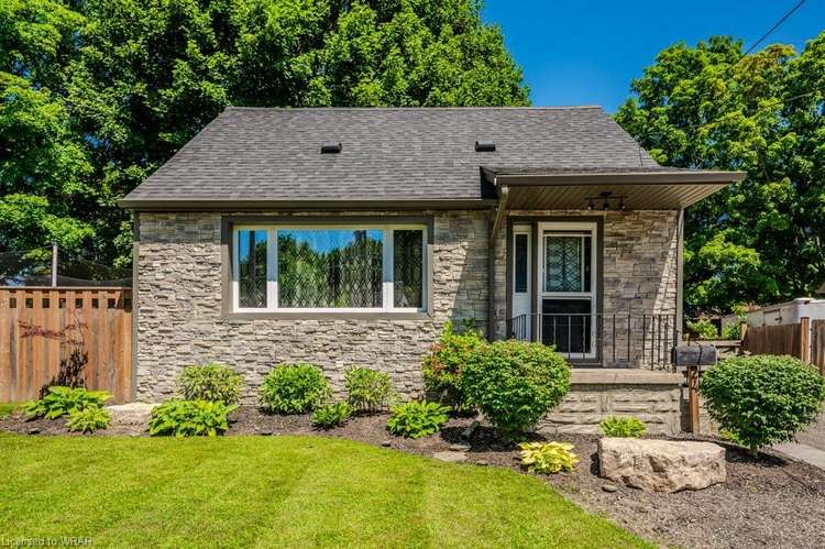 24 Edmonton Drive, Guelph, ON, Central East