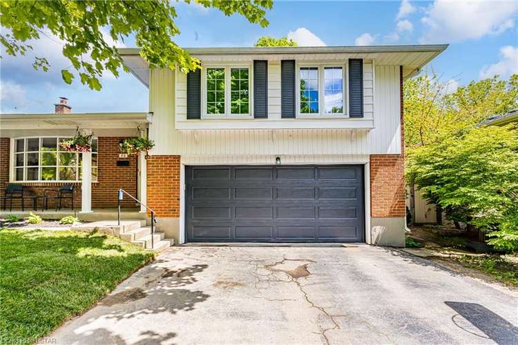 30 Springfield Crescent, London, ON, 