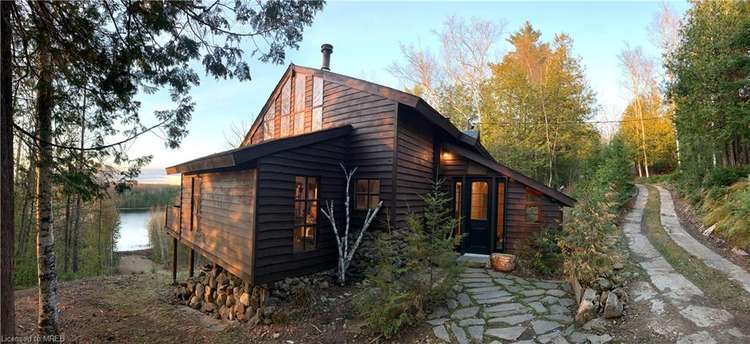 2724 River Road, North Frontenac, ON, 