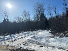 3654 Alsace Road, Parry Sound, ON , MLS #40544811 , Image - 1